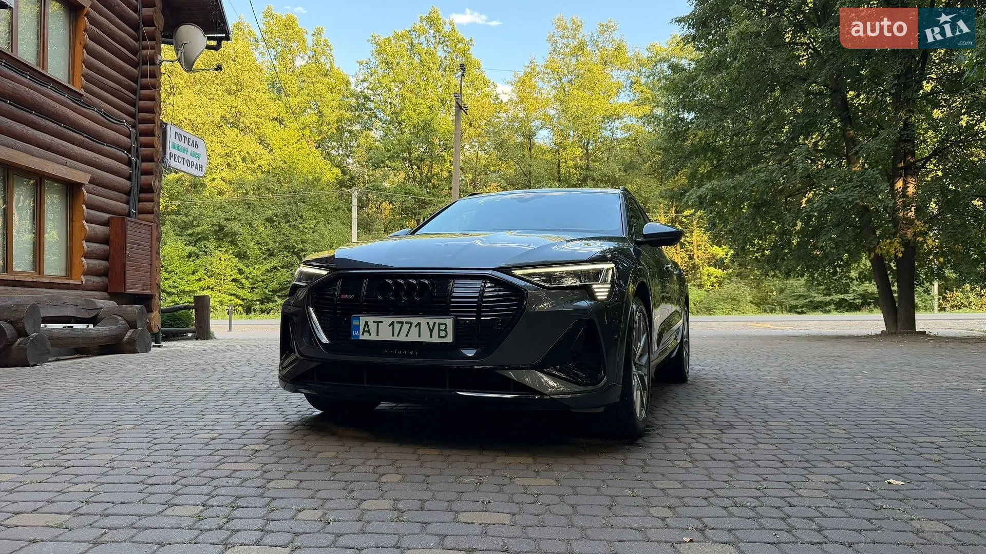 2022 Audi e-tron Sportback - мініатюра 4