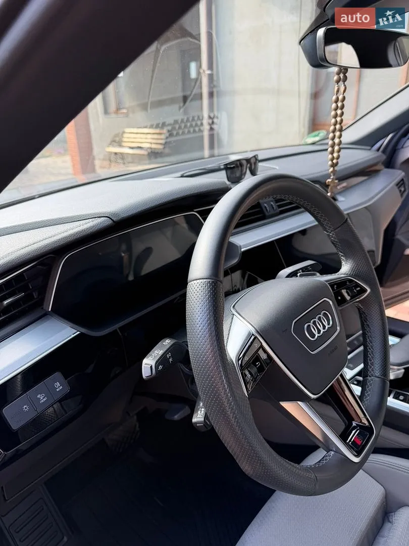 2022 Audi e-tron Sportback - мініатюра 12