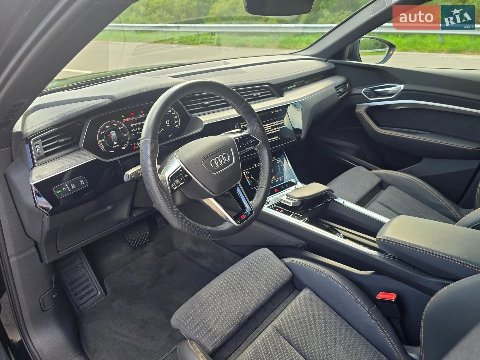 2022 Audi e-tron Sportback - мініатюра 50