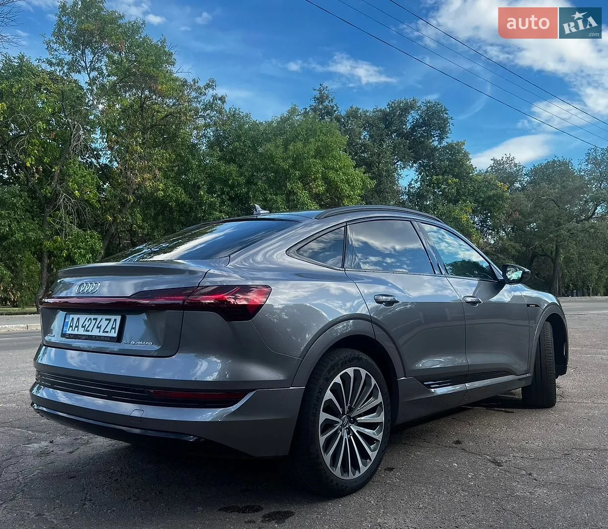2020 Audi e-tron Sportback - мініатюра 5
