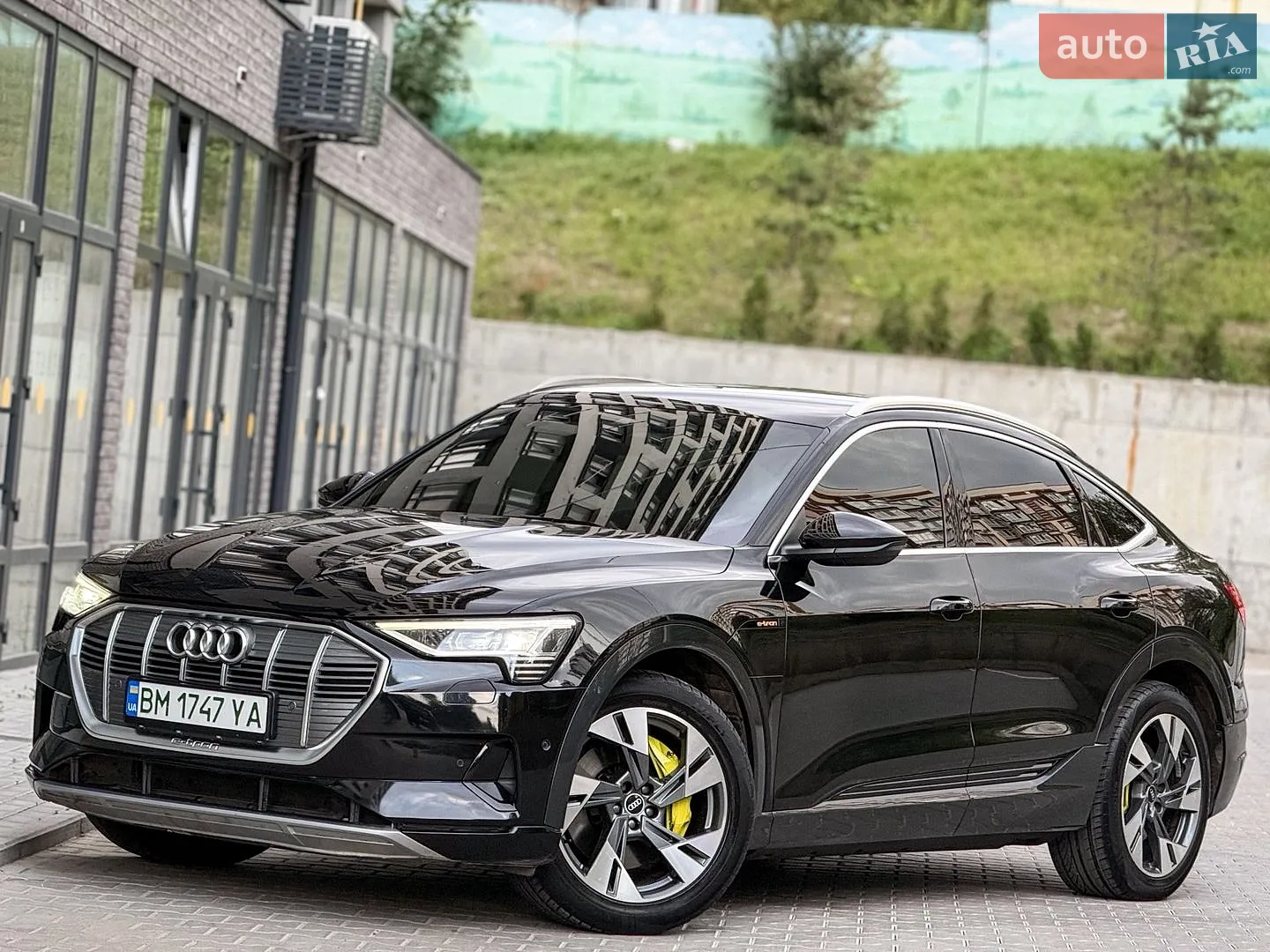 2021 Audi e-tron Sportback - мініатюра 2