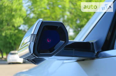 Позашляховик / Кросовер Audi e-tron 2019 в 
