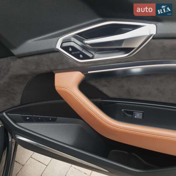 Внедорожник / Кроссовер Audi e-tron 2019 в Хмельницком