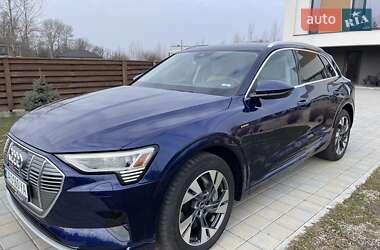Внедорожник / Кроссовер Audi e-tron 2020 в 