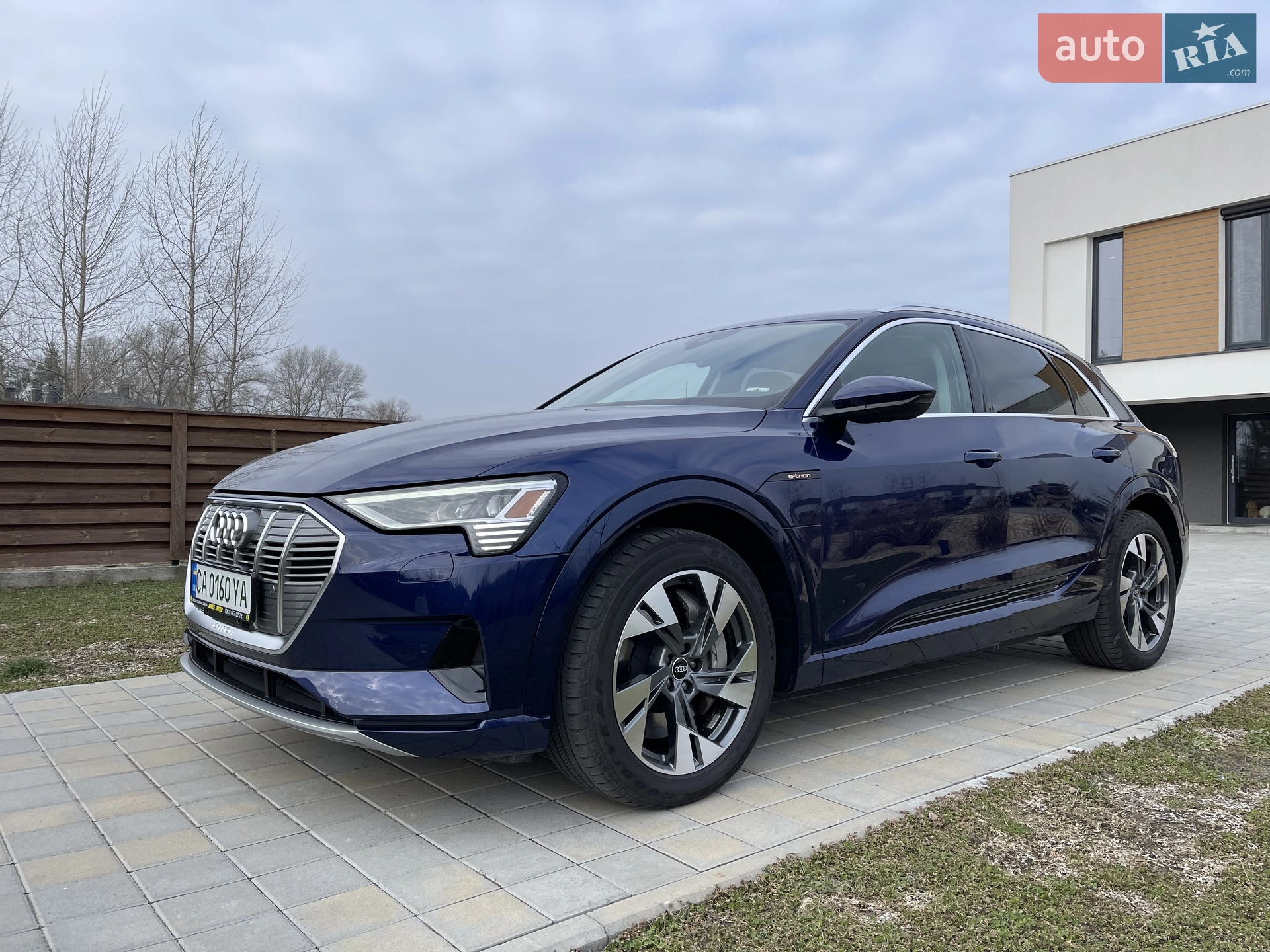 2020 Audi e-tron - мініатюра 4