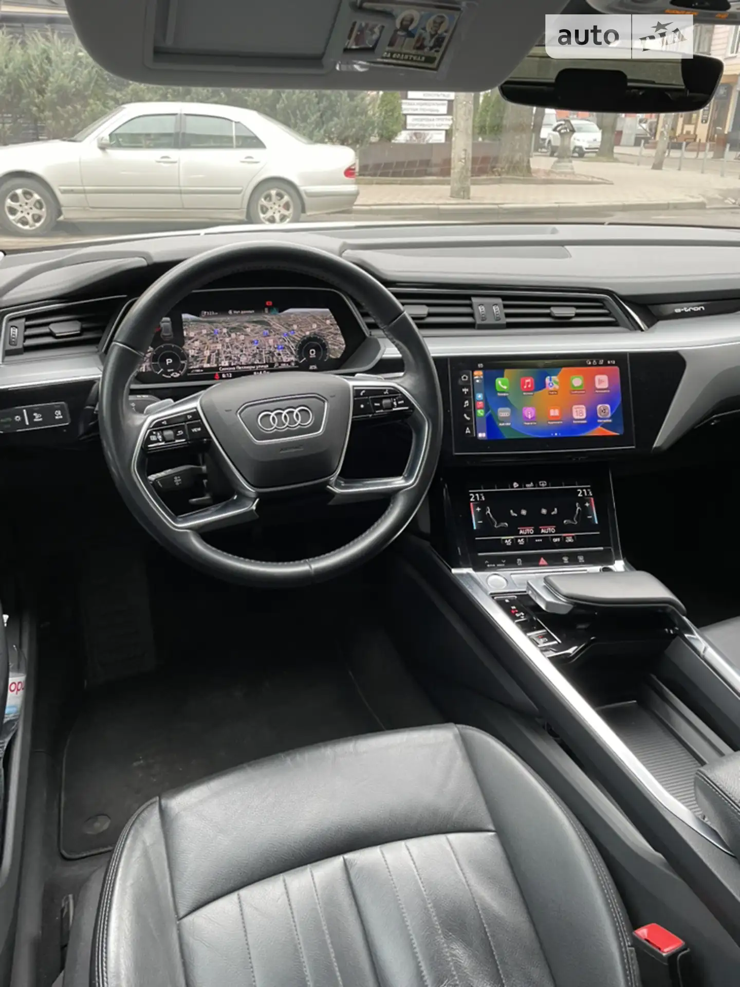 2020 Audi e-tron - мініатюра 10
