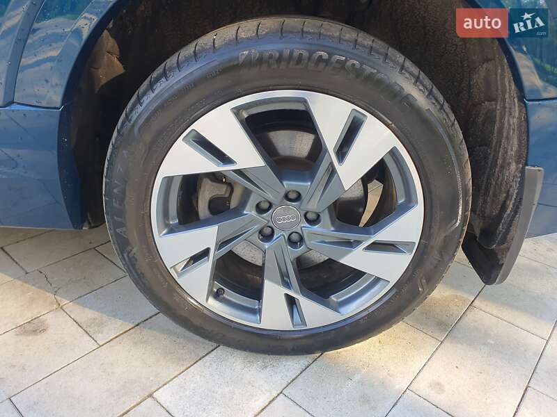 Внедорожник / Кроссовер Audi e-tron 2019 в Хмельницком