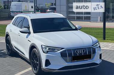 Внедорожник / Кроссовер Audi e-tron 2019 в Мукачево