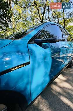 Внедорожник / Кроссовер Audi e-tron 2020 в 