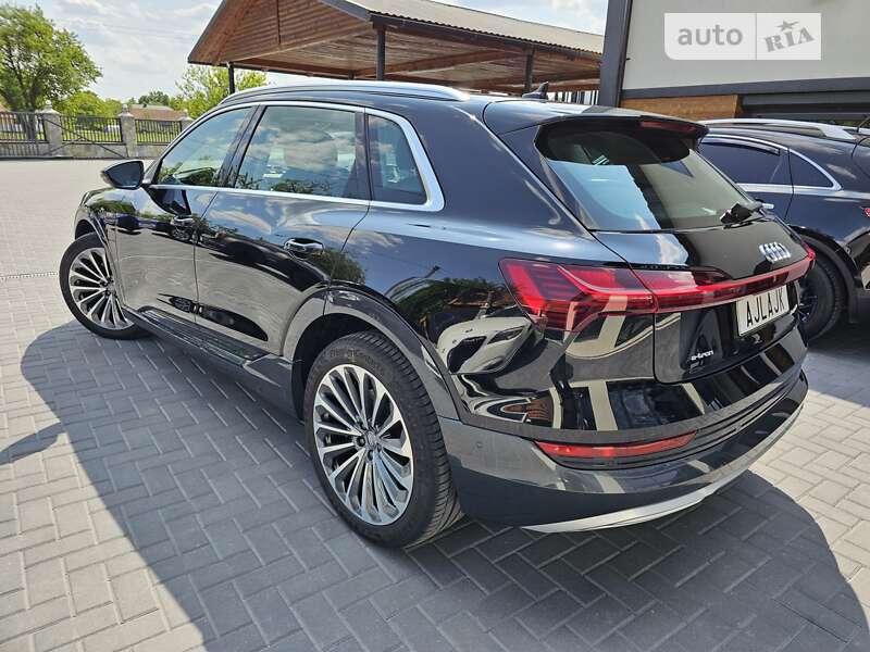Позашляховик / Кросовер Audi e-tron 2020 в Коломиї
