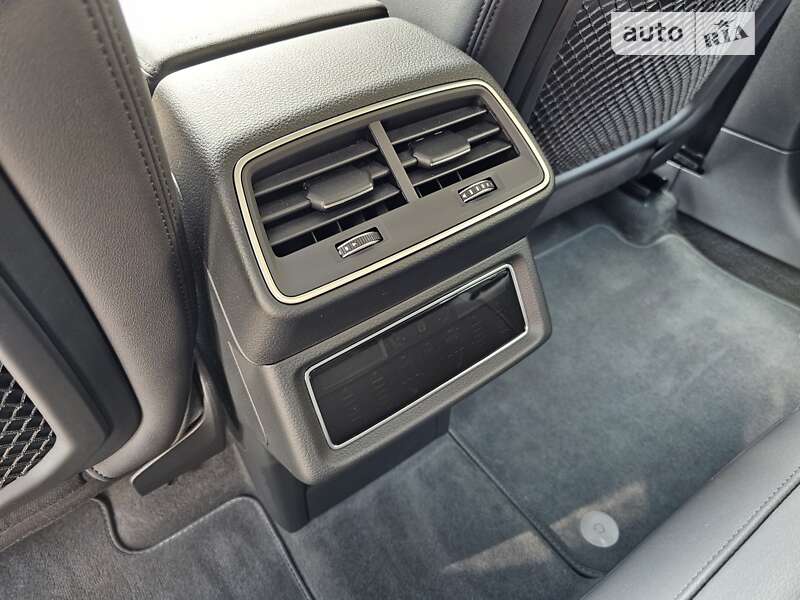 Позашляховик / Кросовер Audi e-tron 2020 в Коломиї