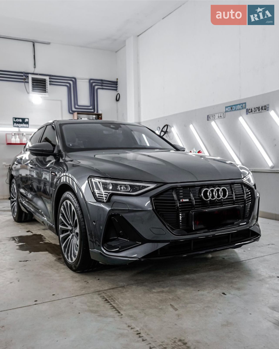 2020 Audi e-tron - мініатюра 29