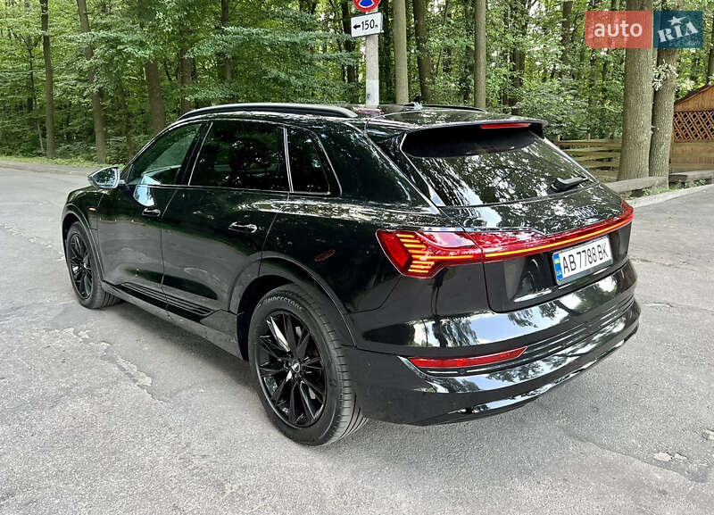 Внедорожник / Кроссовер Audi e-tron 2020 в Виннице