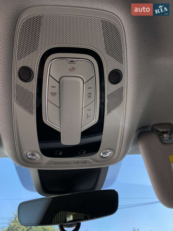 Внедорожник / Кроссовер Audi e-tron 2020 в Тростянце