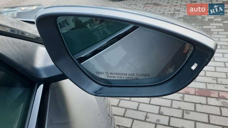 Позашляховик / Кросовер Audi e-tron 2020 в Моршині
