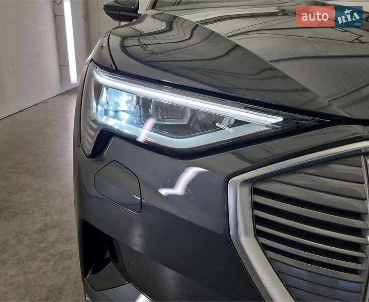 Внедорожник / Кроссовер Audi e-tron 2020 в Львове
