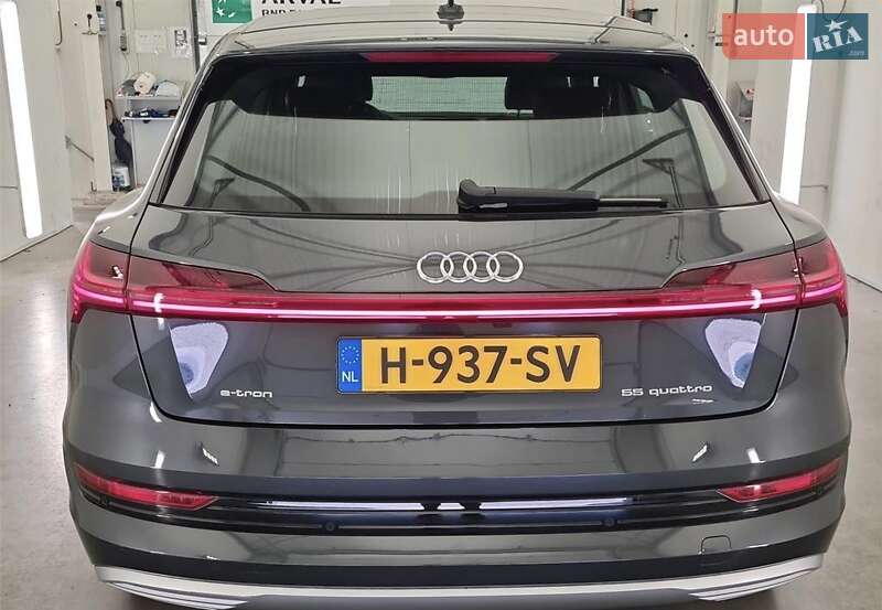 Внедорожник / Кроссовер Audi e-tron 2020 в Львове