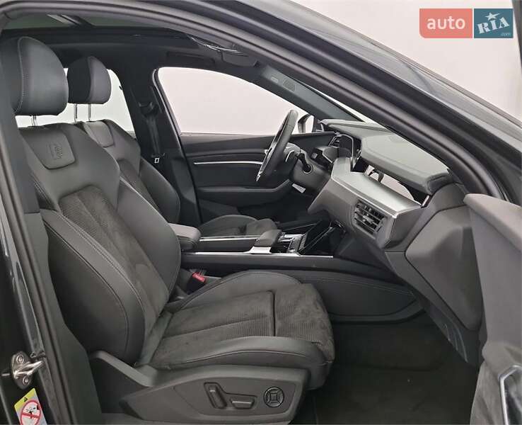 Внедорожник / Кроссовер Audi e-tron 2020 в Львове