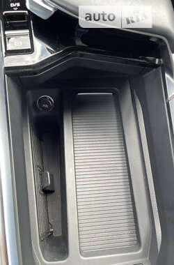 Позашляховик / Кросовер Audi e-tron 2019 в Тернополі