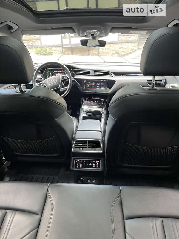 Внедорожник / Кроссовер Audi e-tron 2019 в Тернополе фото 20 Внедорожник / Кроссовер Audi e-tron 2019 в Тернополе