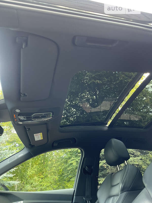 Внедорожник / Кроссовер Audi e-tron 2019 в Тернополе фото 37 Внедорожник / Кроссовер Audi e-tron 2019 в Тернополе