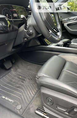 Позашляховик / Кросовер Audi e-tron 2019 в Тернополі