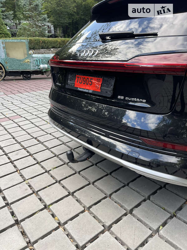 Внедорожник / Кроссовер Audi e-tron 2019 в Тернополе фото 58 Внедорожник / Кроссовер Audi e-tron 2019 в Тернополе