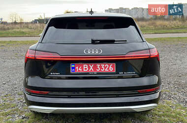 Внедорожник / Кроссовер Audi e-tron 2019 в 