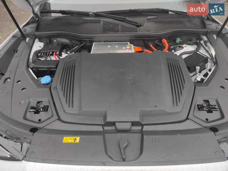 Внедорожник / Кроссовер Audi e-tron 2022 в Каменском фото 35 Внедорожник / Кроссовер Audi e-tron 2022 в Каменском