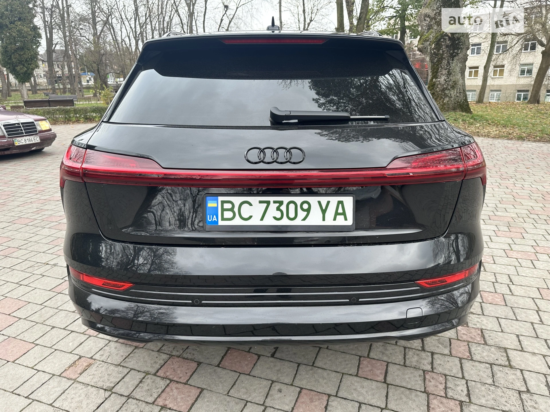 2019 Audi e-tron - мініатюра 9