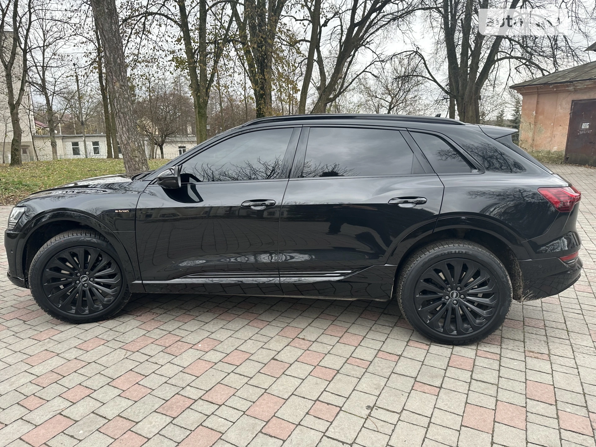 2019 Audi e-tron - мініатюра 5
