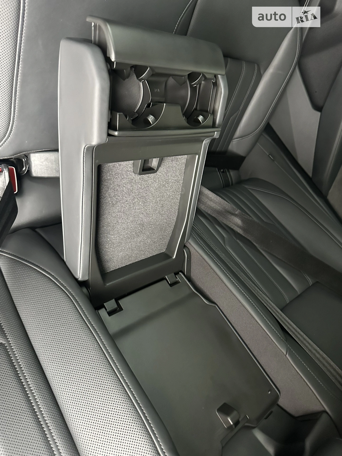 2019 Audi e-tron - мініатюра 16