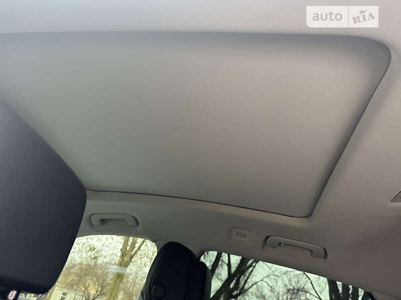 Внедорожник / Кроссовер Audi e-tron 2019 в Львове фото 19 Внедорожник / Кроссовер Audi e-tron 2019 в Львове