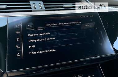 Позашляховик / Кросовер Audi e-tron 2020 в Києві