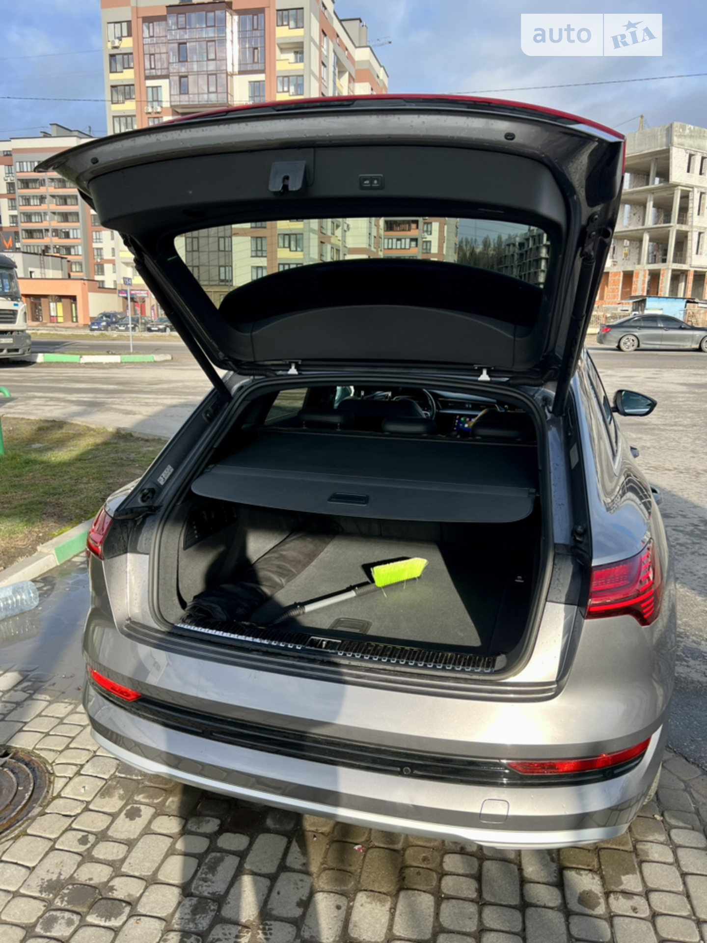 2019 Audi e-tron - мініатюра 26