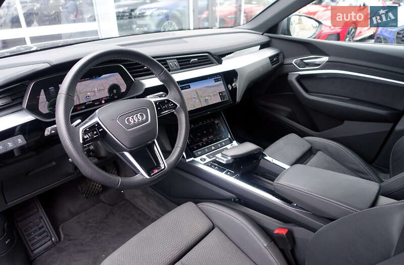 Внедорожник / Кроссовер Audi e-tron 2022 в Житомире