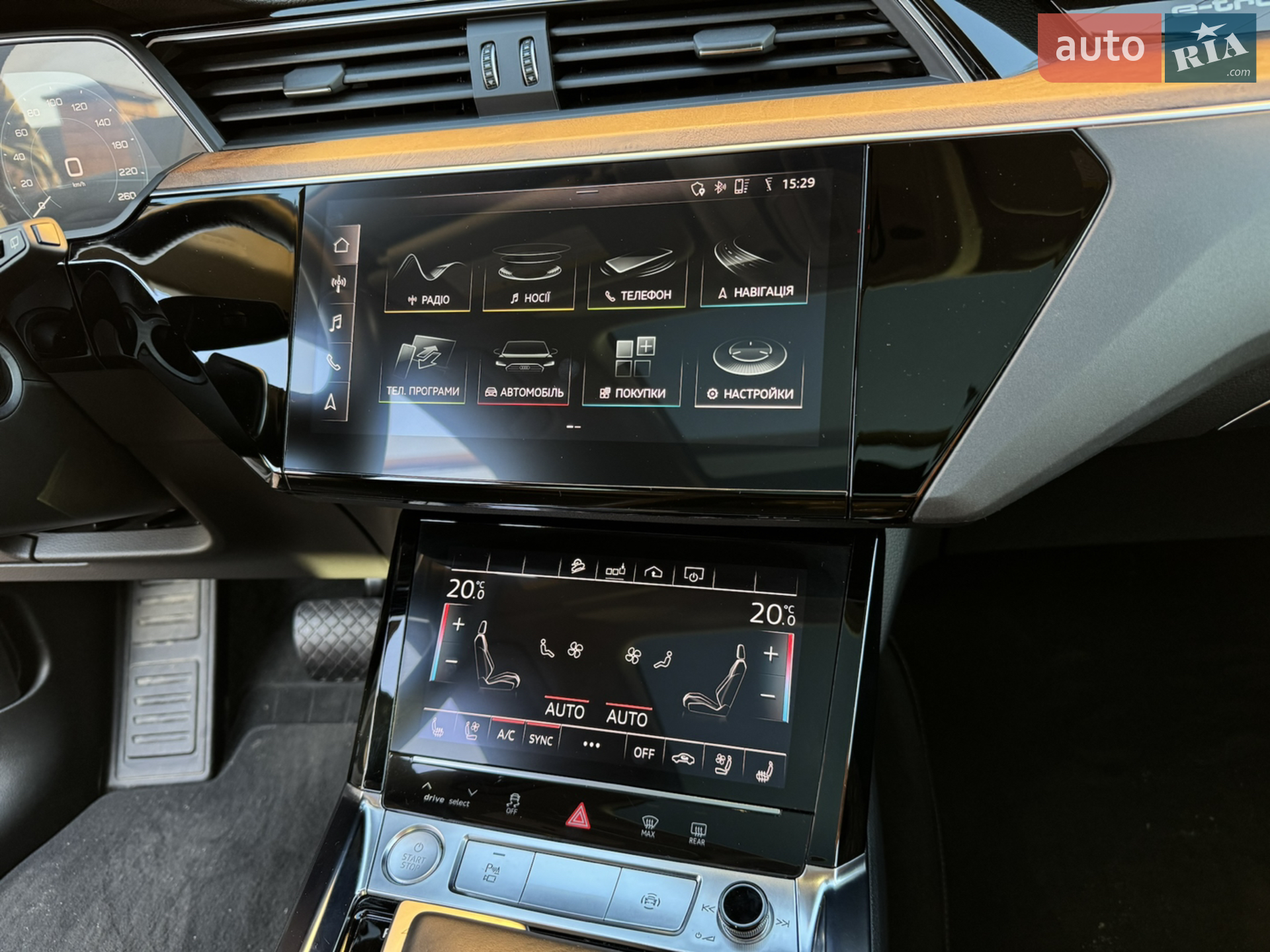 2019 Audi e-tron - мініатюра 16