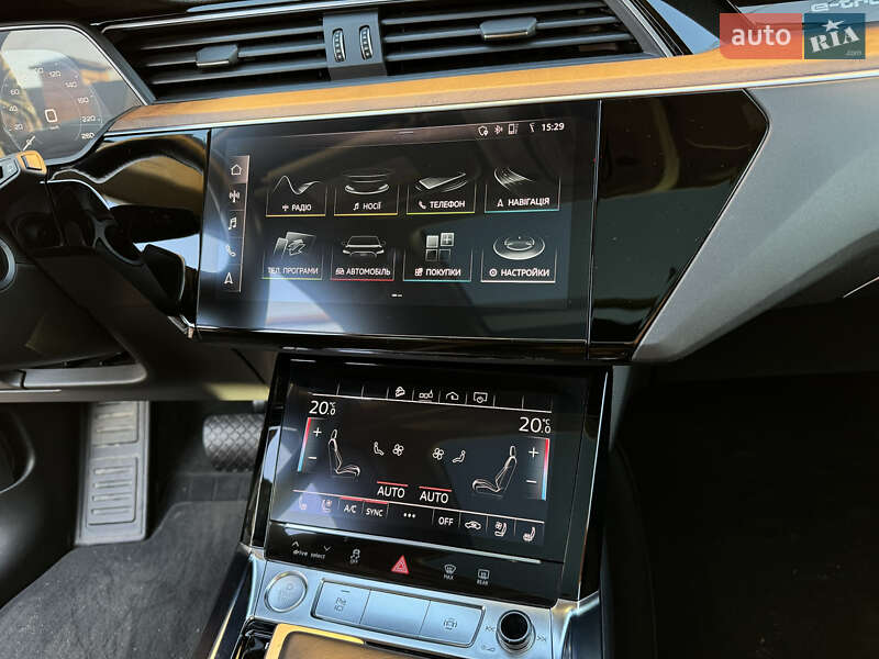 Позашляховик / Кросовер Audi e-tron 2019 в Запоріжжі фото 16 Позашляховик / Кросовер Audi e-tron 2019 в Запоріжжі