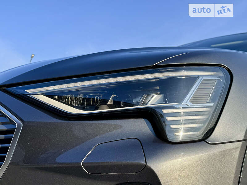 Внедорожник / Кроссовер Audi e-tron 2020 в Черновцах