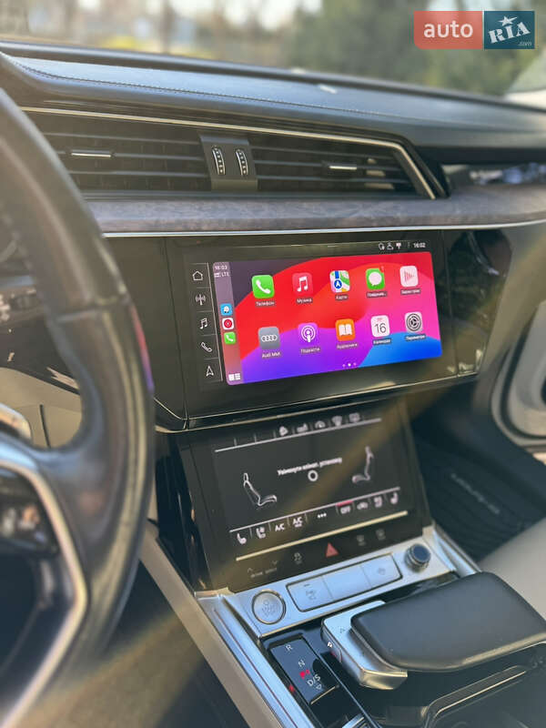 Позашляховик / Кросовер Audi e-tron 2019 в Львові