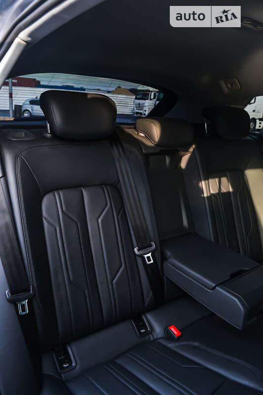 Позашляховик / Кросовер Audi e-tron 2019 в Львові