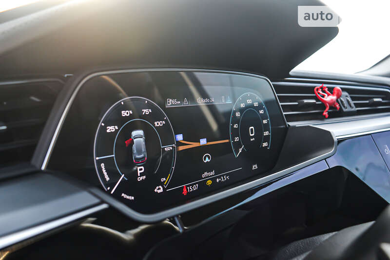 Позашляховик / Кросовер Audi e-tron 2019 в Львові