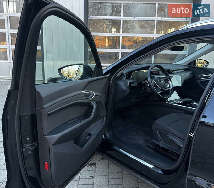 Внедорожник / Кроссовер Audi e-tron 2020 в Трускавце фото 5 Внедорожник / Кроссовер Audi e-tron 2020 в Трускавце