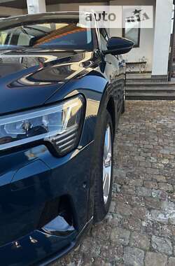 Внедорожник / Кроссовер Audi e-tron 2019 в Броварах