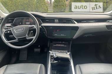 Внедорожник / Кроссовер Audi e-tron 2022 в Самборе