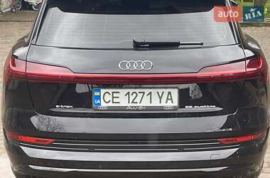 Позашляховик / Кросовер Audi e-tron 2019 в Косові