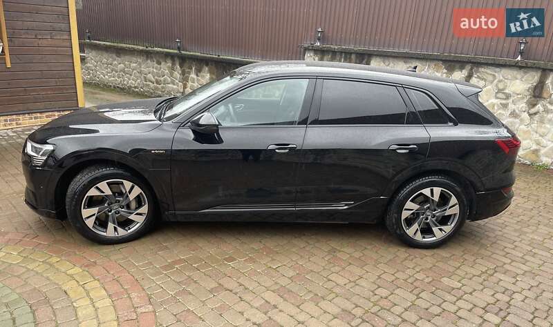 Внедорожник / Кроссовер Audi e-tron 2019 в Косове
