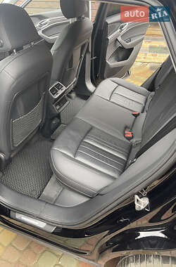 Позашляховик / Кросовер Audi e-tron 2019 в Косові