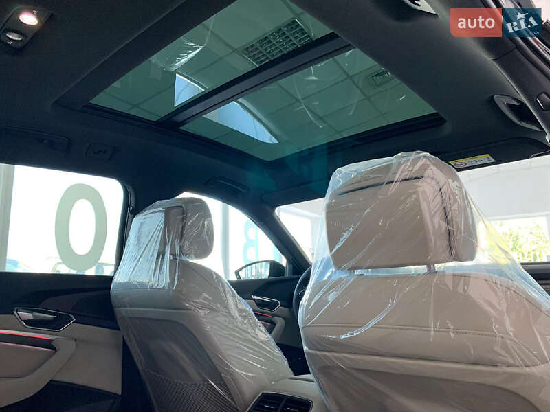 Внедорожник / Кроссовер Audi e-tron 2021 в Киеве