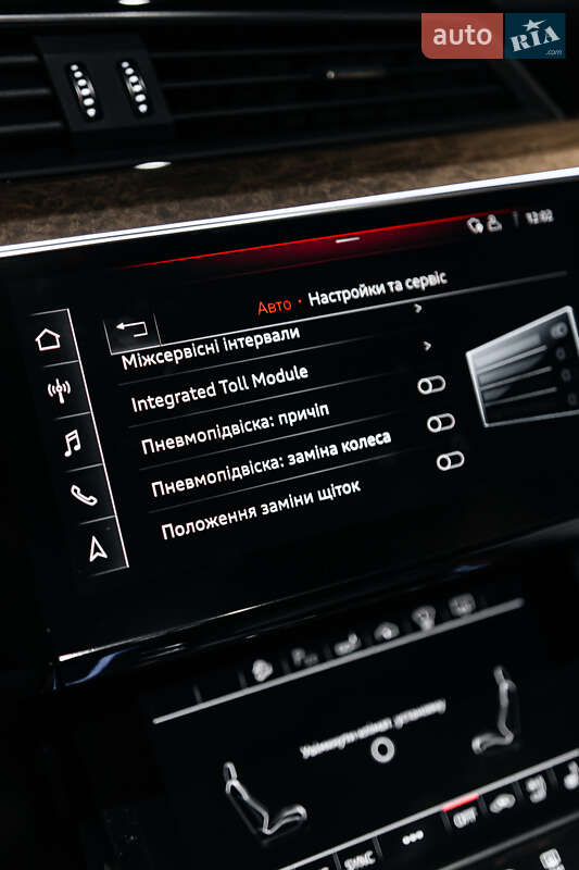 Внедорожник / Кроссовер Audi e-tron 2019 в Киеве
